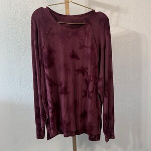 Joylab- Women's Burgundy Tie-Dye Long Sleeve Top- Large